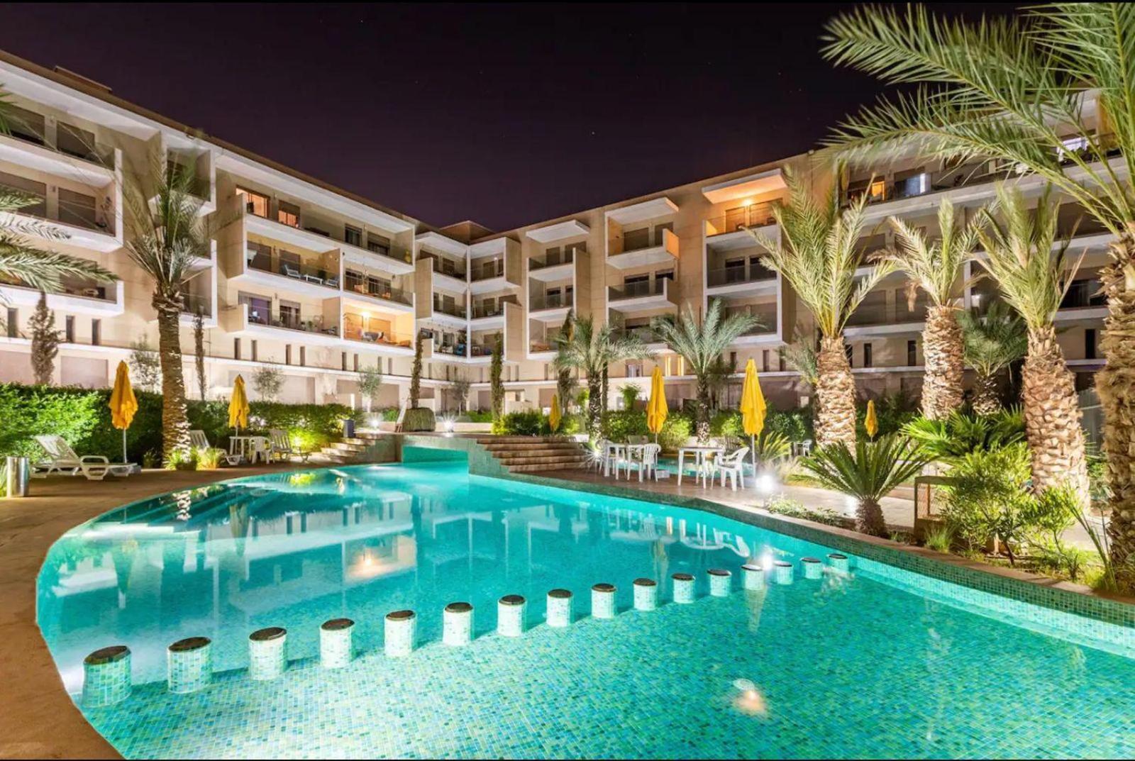 Appartement Luxueux Avec Piscine 10 Minutes Du Centre Ville Marraquexe Exterior foto